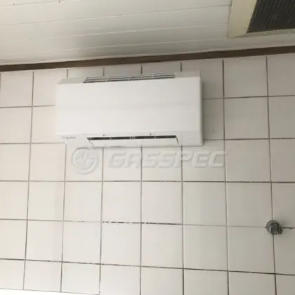 施工後の浴室乾燥機（ノーリツ BDV-3806WN）