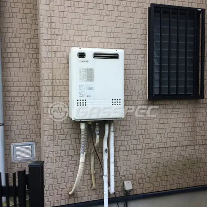 施工前の給湯器（GT-2027SAWX）