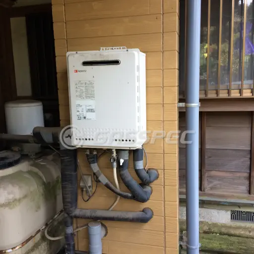 交換前の給湯器（ノーリツ GT-2450SAWX）