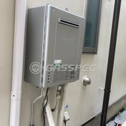 施工後の給湯器（ノーリツ GT-C2462SAWX-2 BL）
