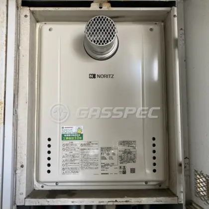 施工後の給湯器（ノーリツ GT-2460SAWX-T-2 BL）