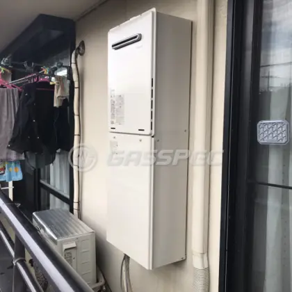 施工後の給湯器（リンナイ RUF-A2005SAW(B)）
