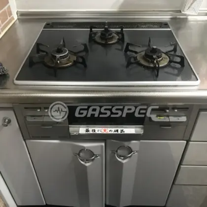施工前のビルトインガスコンロ（RX31W13A18RW）