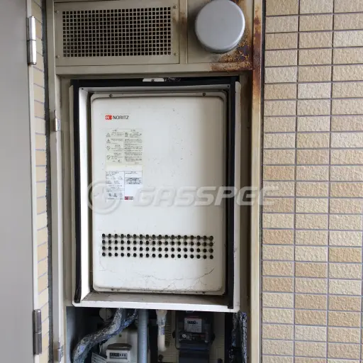 交換前の給湯器（ノーリツ GT-2427AWX-H）