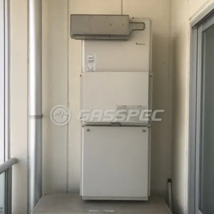 施工前の暖房熱源機（RUFH-V2403SAA2-3）