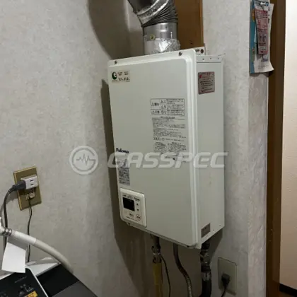 施工前の給湯器（PH-16LXT(10)）