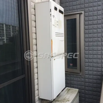 施工前の暖房熱源機（GTH-2434AWX6H）