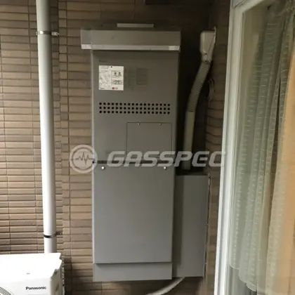 施工前の暖房熱源機（GTH-2413AWXH）