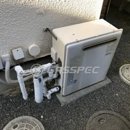 施工前の給湯器（RUF-A2400SAG）