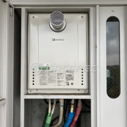 施工後の給湯器（ノーリツ GT-2460SAWX-T-2 BL）