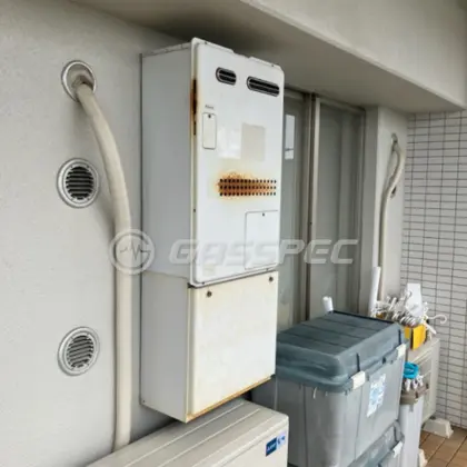 施工前の暖房熱源機（GTH-2434SAWX3H）