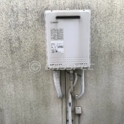 施工前の給湯器（GT-2428SAWX）