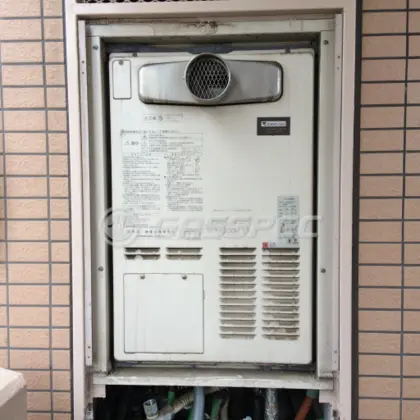 施工前の暖房熱源機（AT-4299ARSAW3Q-C）