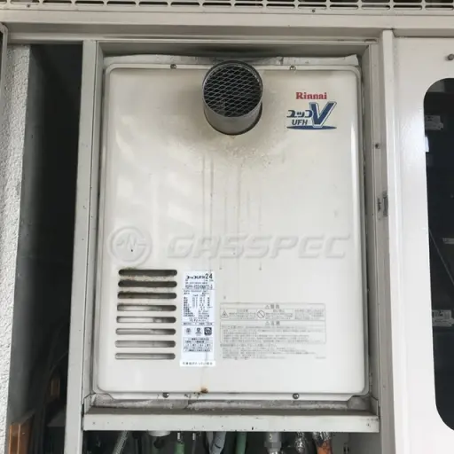 交換前の暖房熱源機（リンナイ RUFH-VD2400AT2-3）