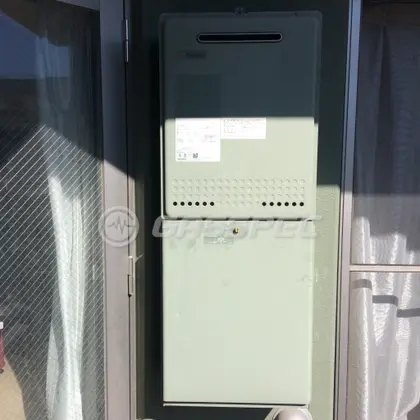 施工前の給湯器（GT-2450AWX）