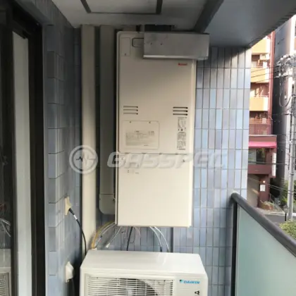 施工後の暖房熱源機（リンナイ RUFH-A1610AA）