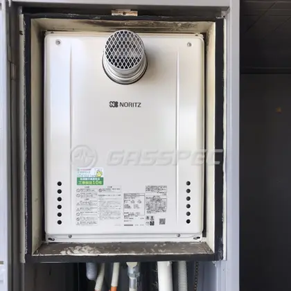 施工後の給湯器（ノーリツ GT-2460SAWX-T-2 BL）