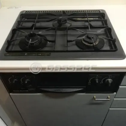 施工前のビルトインガスコンロ（RBG-30B5C）