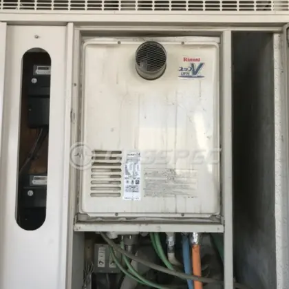 施工前の暖房熱源機（RUFH-VD2400AT2-3）