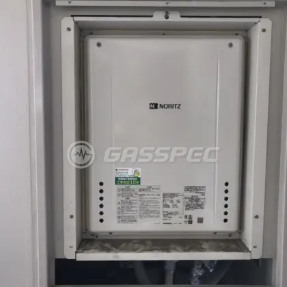 施工後の給湯器（ノーリツ GT-2460SAWX-H-2 BL）