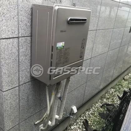 施工後の給湯器（パロマ FH-2010AWL）