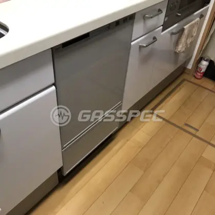 施工後のビルトイン食洗機（リンナイ RSW-F402C-SV）