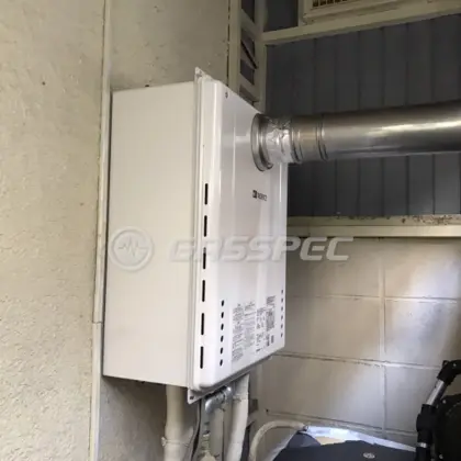 施工後の給湯器（ノーリツ GT-2460SAWX-T-2 BL）