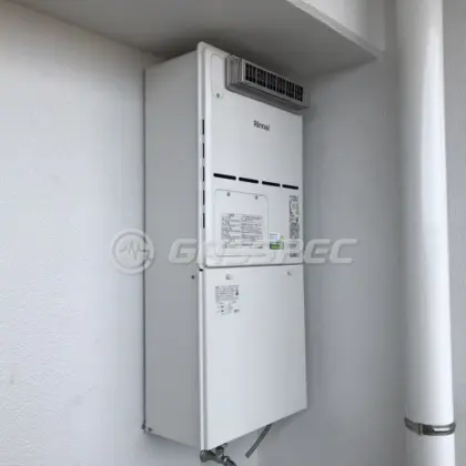 施工後の暖房熱源機（リンナイ RVD-A2400SAW2-3(B)）