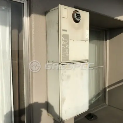 施工前の暖房熱源機（DH-N2407AWADL(20)）