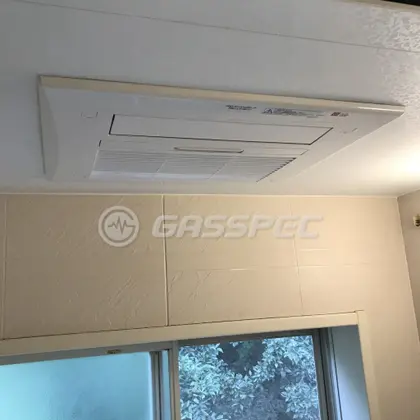 施工後の浴室乾燥機（リンナイ RBH-C418K1P）