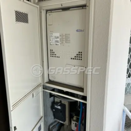 施工前の暖房熱源機（GTH-C2436AWX3H-H）