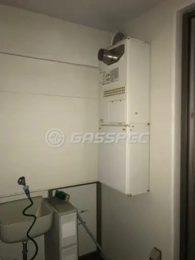 施工前の暖房熱源機（GTH-2417SAWX3H-T）