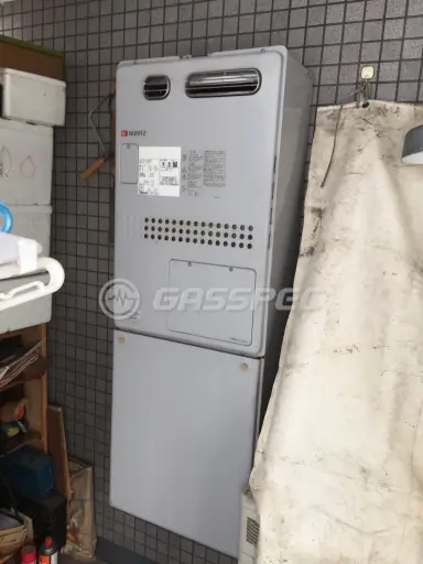 施工前の暖房熱源機（GTH-2417AWX3H）