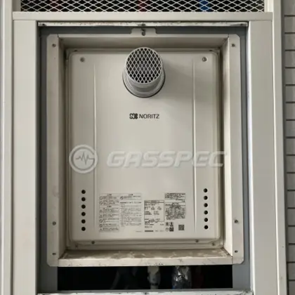 施工後の給湯器（ノーリツ GT-2460SAWX-T-2 BL）