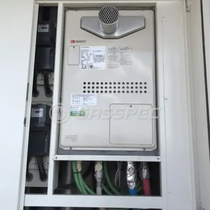 施工後の暖房熱源機（ノーリツ GTH-2444AWX3H-T-1 BL）