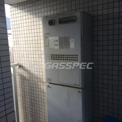 施工前の暖房熱源機（GTH-2417AWX3H）