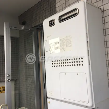 施工前の暖房熱源機（GTH-2417AWX3H）