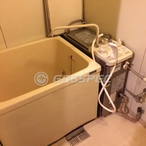 交換前の給湯器（パーパス GF-652SB）