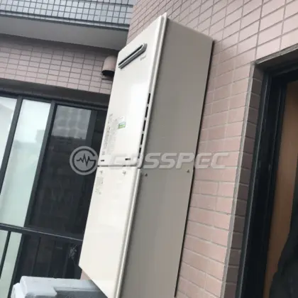 施工後の給湯器（リンナイ RUF-A2405SAW(B)）