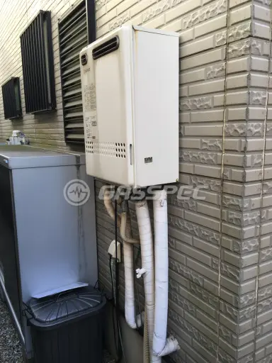 交換前の給湯器（ノーリツ GT-2027SAWX）