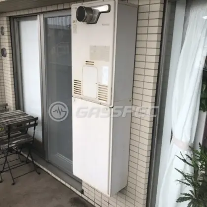 施工前の暖房熱源機（RUFH-2405AT2-3）