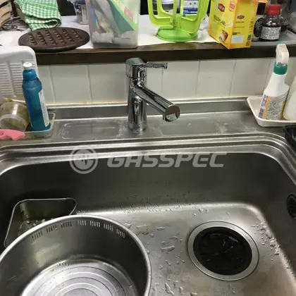 施工後の水栓・蛇口（TOTO TKS05301J）