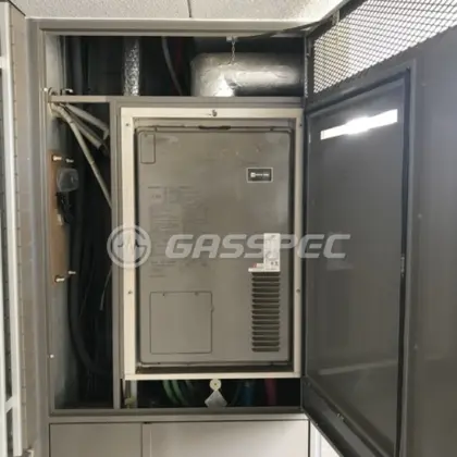施工前の暖房熱源機（AT4203ARSSW3QU-H）