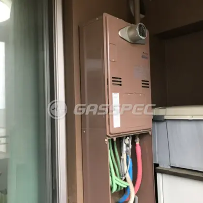 施工前の暖房熱源機（RUFH-K2402SAT2-3）