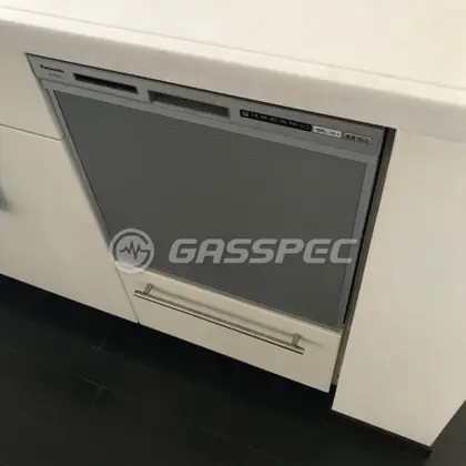 施工後のビルトイン食洗機（パナソニック NP-45RS9S）