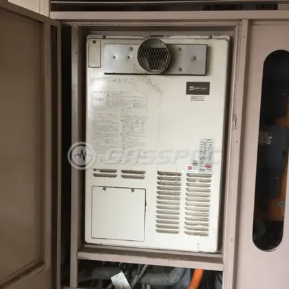 施工前の暖房熱源機（AT-366RSA-AW2Q-C）