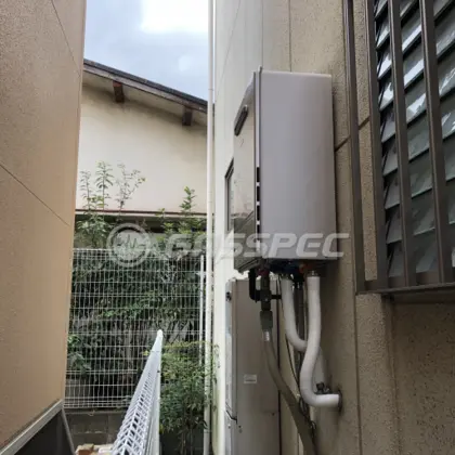 施工後の給湯器（パロマ FH-E2422SAWL）