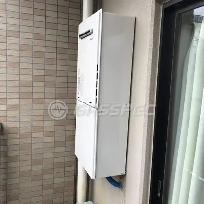 施工後の給湯器（リンナイ RUF-A2405SAW(B)）