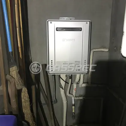 施工後の給湯器（ノーリツ GT-C2462PAWX-2 BL）