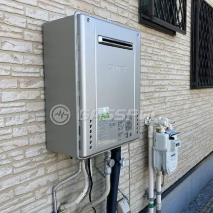 施工後の給湯器（ノーリツ GT-C2462AWX-2 BL）